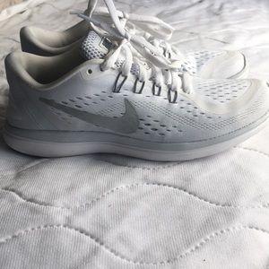 *Last Chance* Nike Flex workout shoes